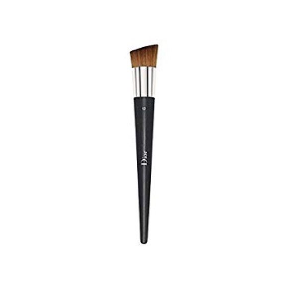 dior brush foundation